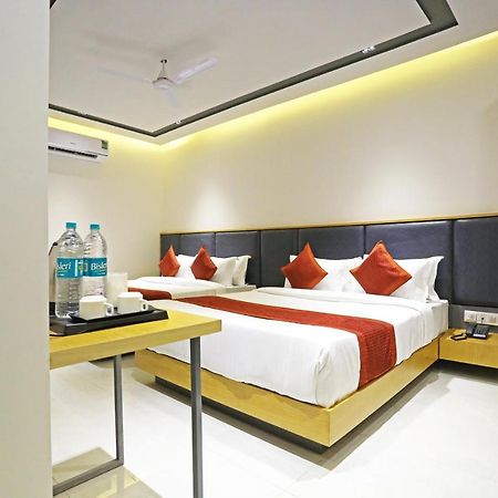 Hotel Apple Villa - Near Delhi Airport With Free Airport Transsfer ニューデリー エクステリア 写真