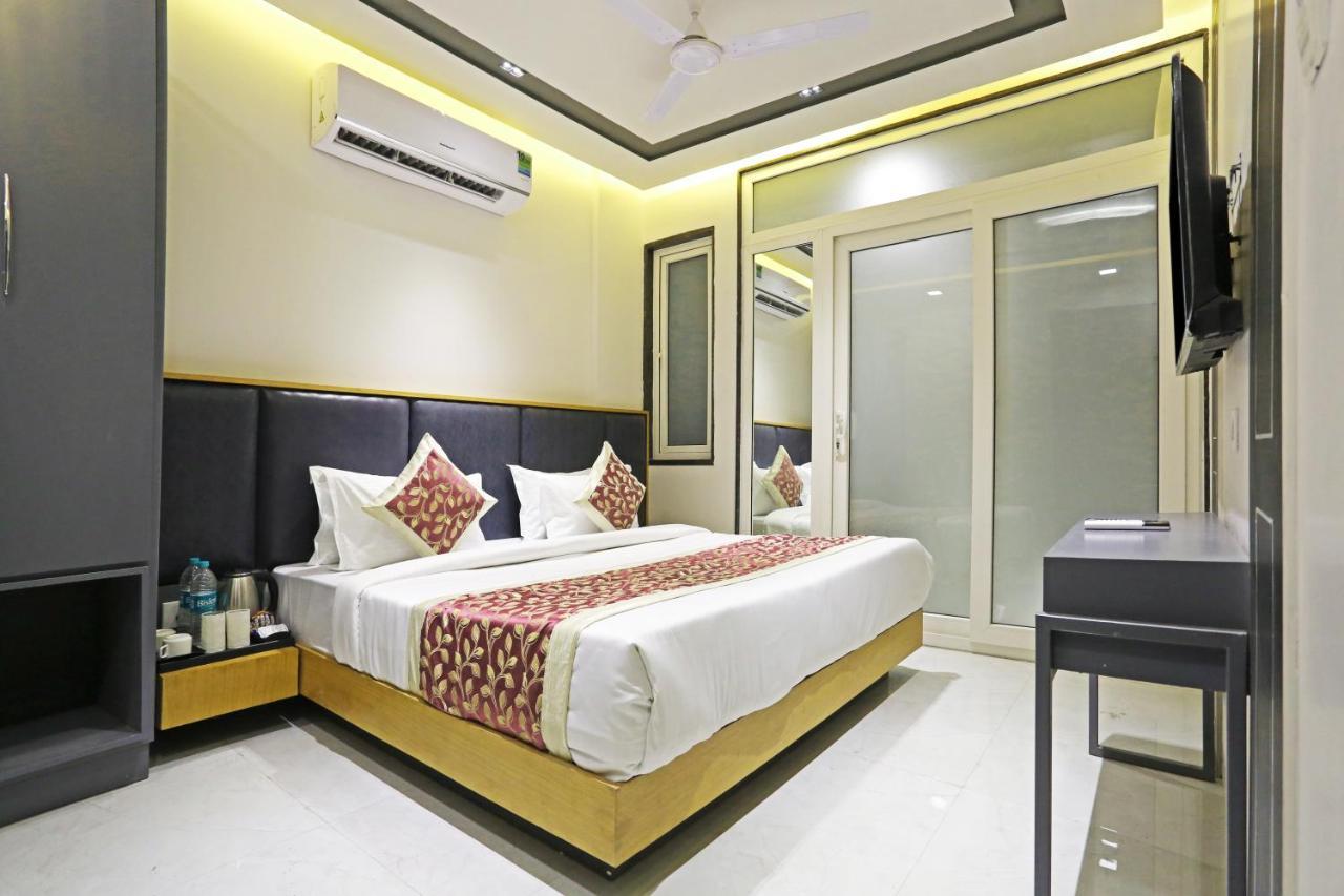 Hotel Apple Villa - Near Delhi Airport With Free Airport Transsfer ニューデリー エクステリア 写真