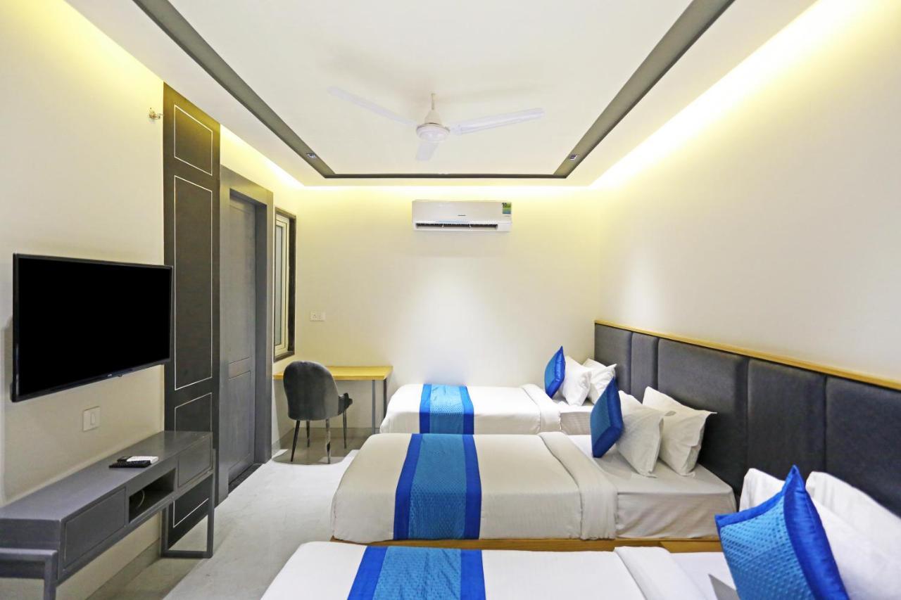 Hotel Apple Villa - Near Delhi Airport With Free Airport Transsfer ニューデリー エクステリア 写真