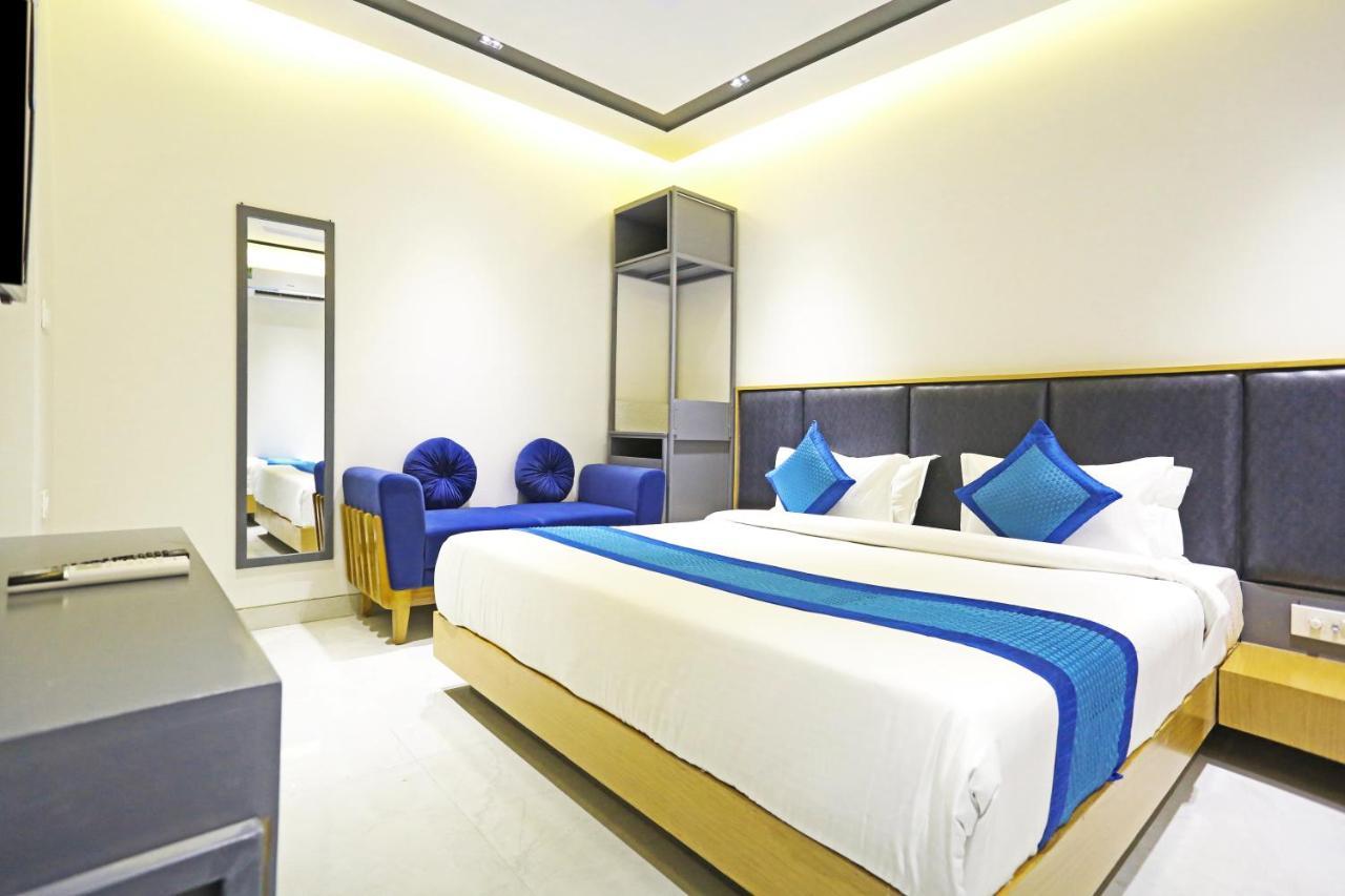 Hotel Apple Villa - Near Delhi Airport With Free Airport Transsfer ニューデリー エクステリア 写真