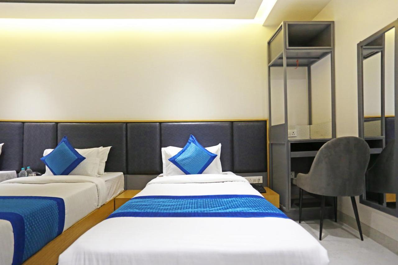 Hotel Apple Villa - Near Delhi Airport With Free Airport Transsfer ニューデリー エクステリア 写真